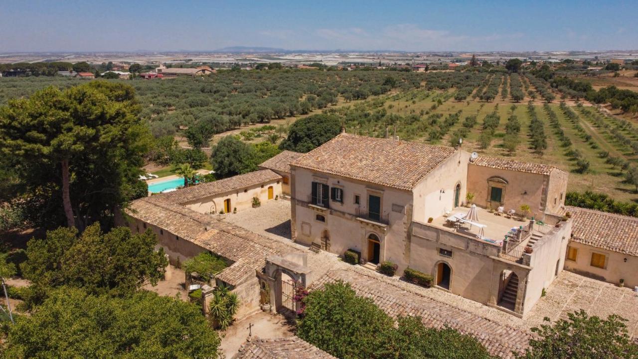 Villa Zottopera - Dimora Di Sicilia Chiaramonte Gulfi Kültér fotó