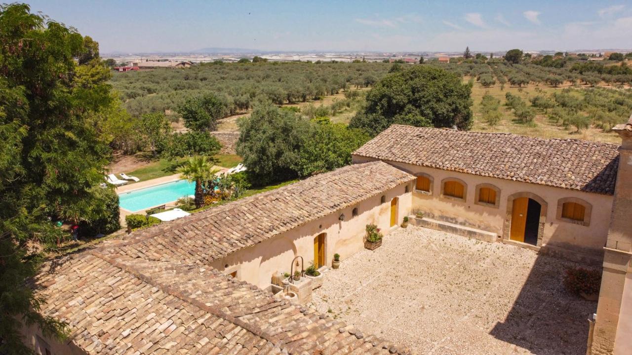 Villa Zottopera - Dimora Di Sicilia Chiaramonte Gulfi Kültér fotó