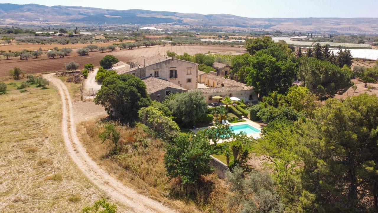Villa Zottopera - Dimora Di Sicilia Chiaramonte Gulfi Kültér fotó