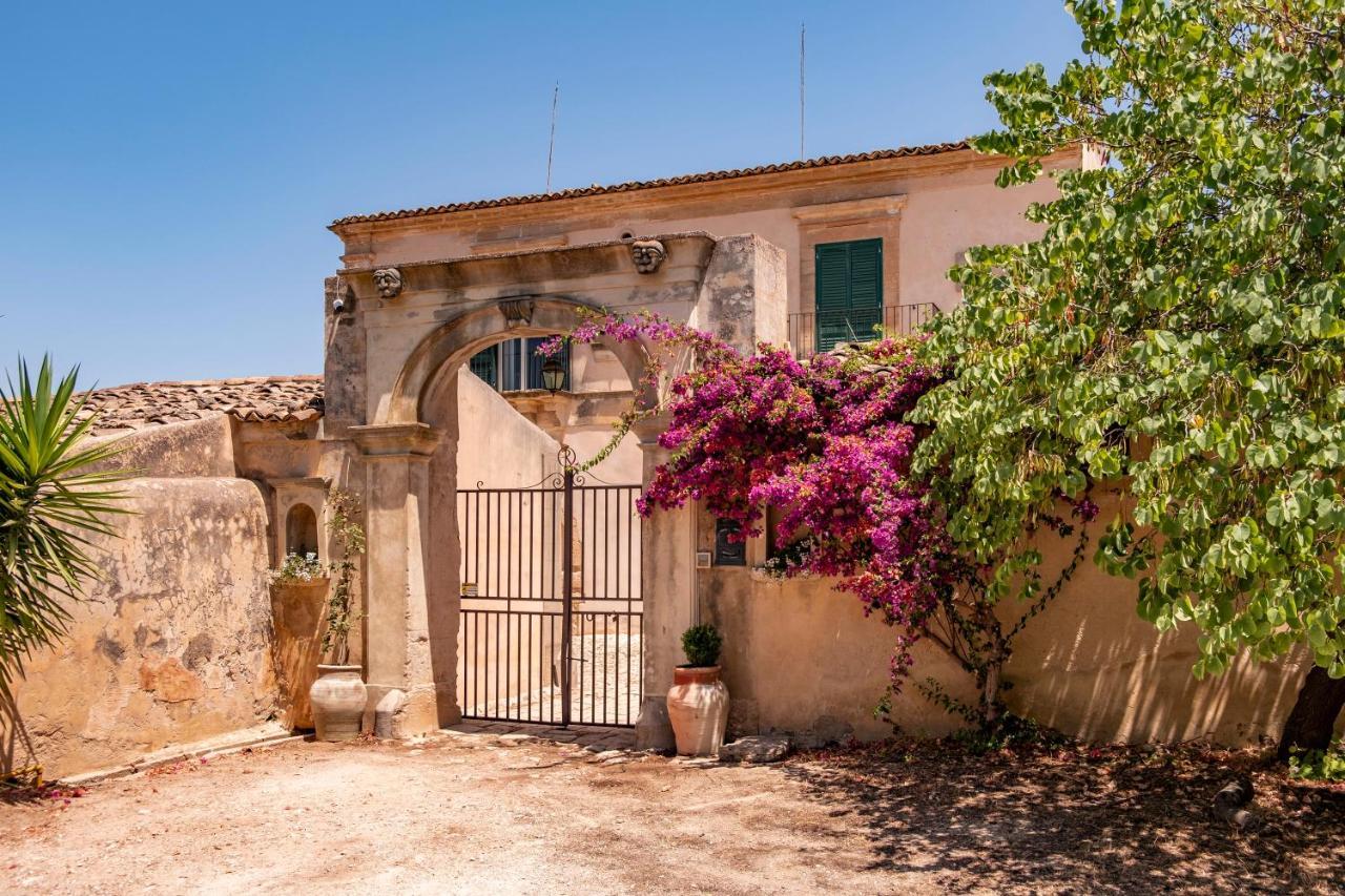 Villa Zottopera - Dimora Di Sicilia Chiaramonte Gulfi Kültér fotó