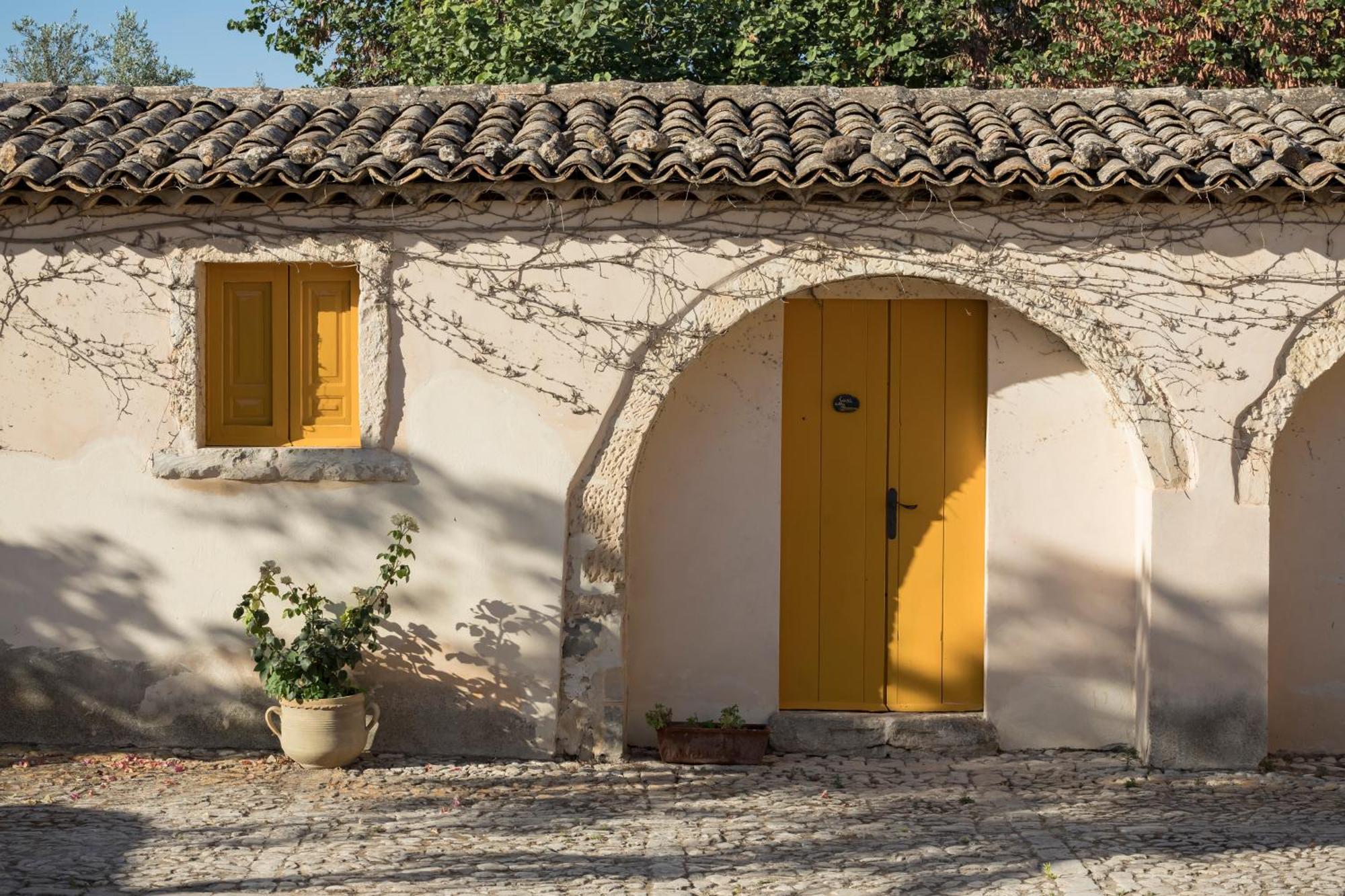 Villa Zottopera - Dimora Di Sicilia Chiaramonte Gulfi Kültér fotó